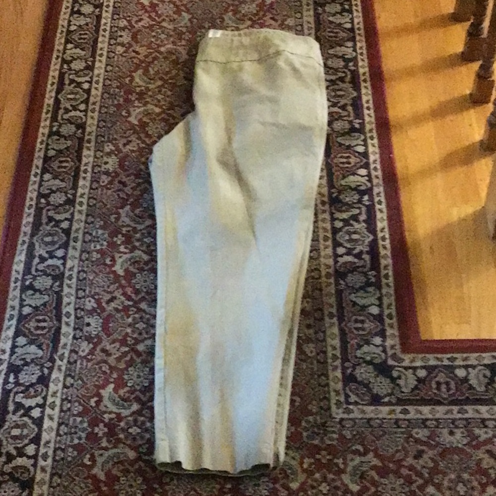 Chico paints size 3 woman’s